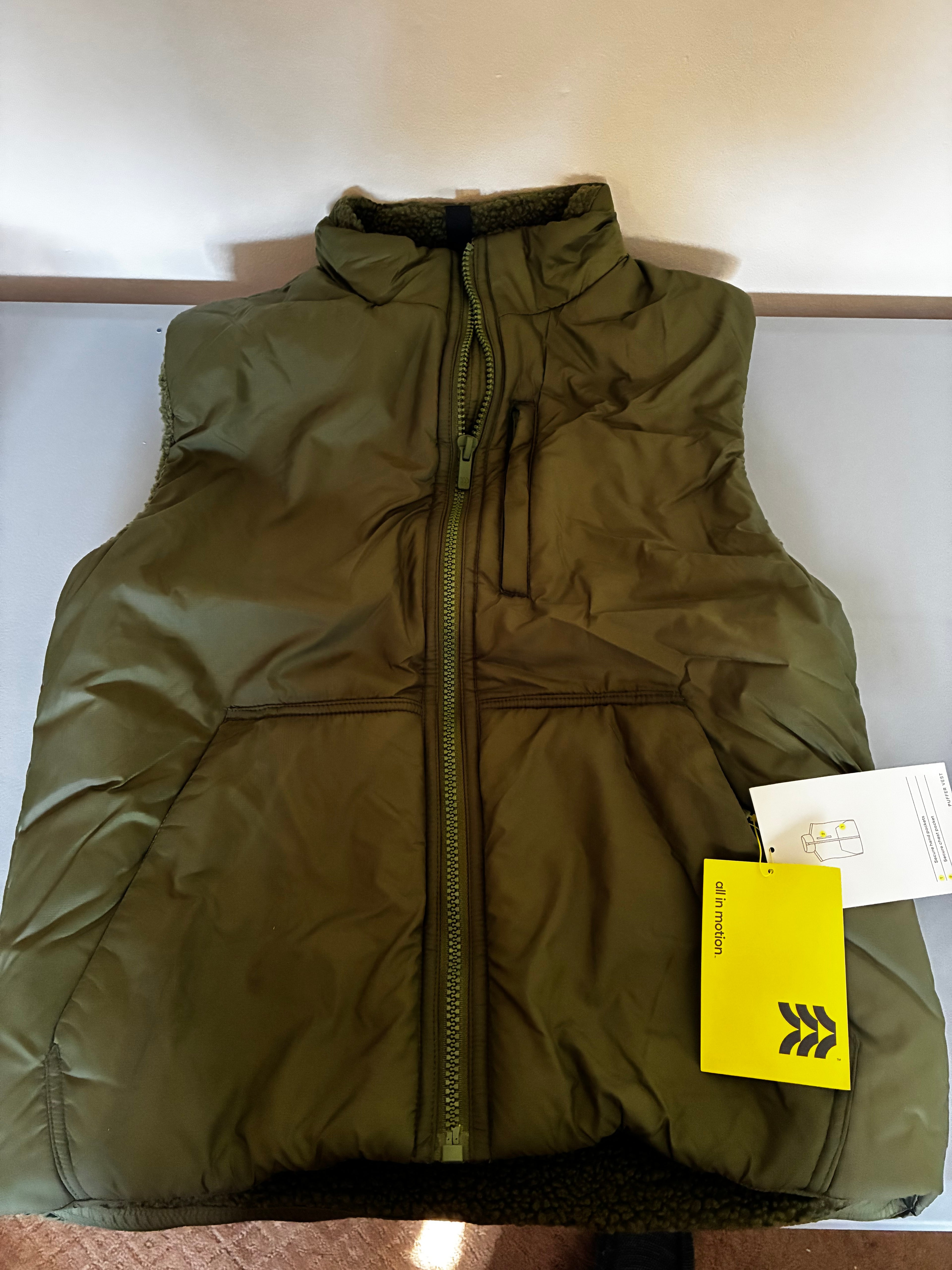 Men's Puffer Vest - All In Motion
