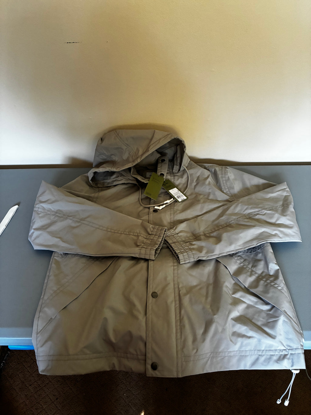 Men's Hooded Rain Coat/wind breaker- Goodfellow & Co
